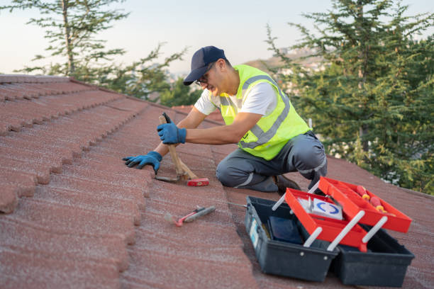Best Roof Maintenance Services  in Milford City, CT